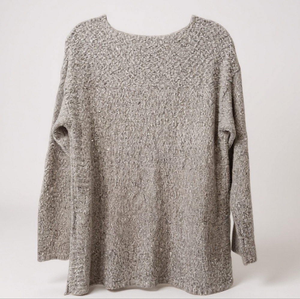 Chico's Tunic length Drop shoulder Gray Sweater with Sequins Size L - Picture 5 of 10